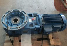 Getriebemotor Rossi MRCI 160 UO2A vor der Instandsetzung / Reparatur