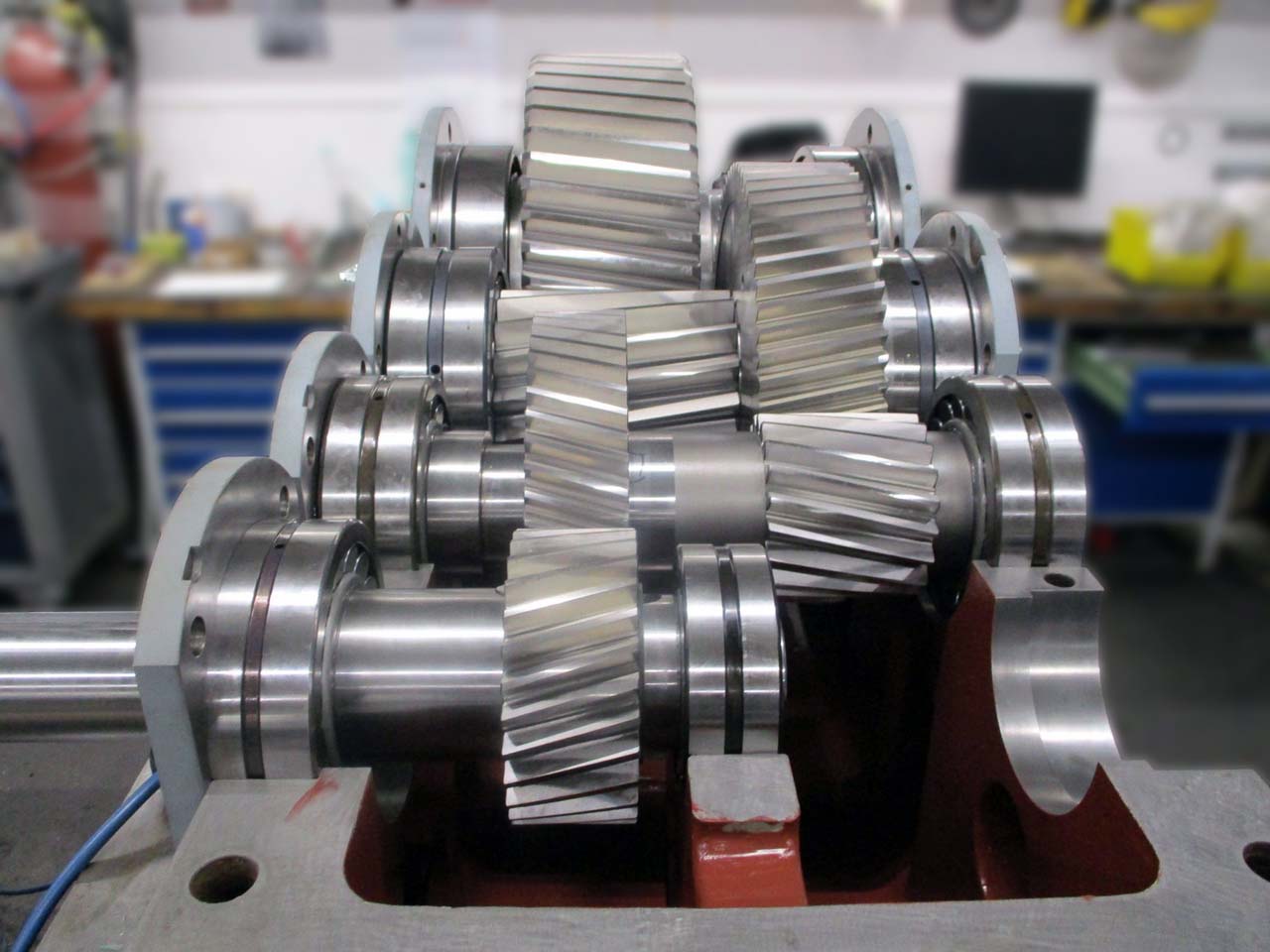 PIV Krangetriebe Hubgetriebe D355-2H Instandsetzung Revision mit neue ausgelegter Verzahnung PIV Krangetriebe Hubgetriebe D355-2H Instandsetzung Revision neue Verzahnung